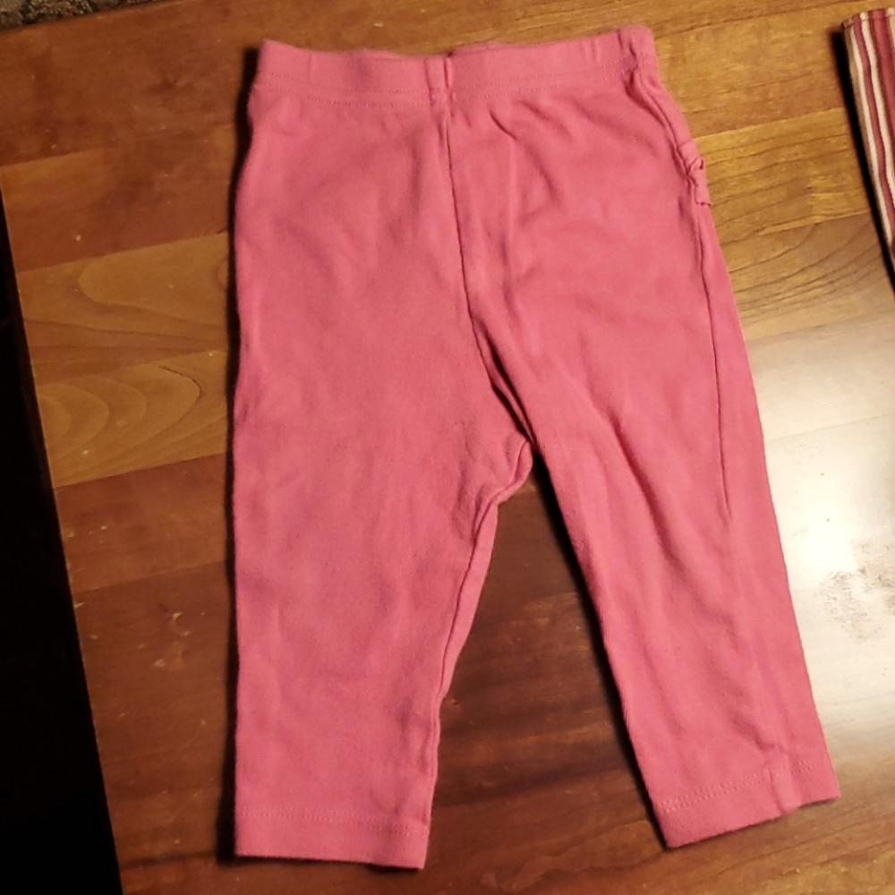 Pink leggings